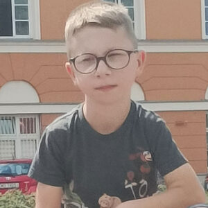 Dłoń Miłosza wymaga operacji